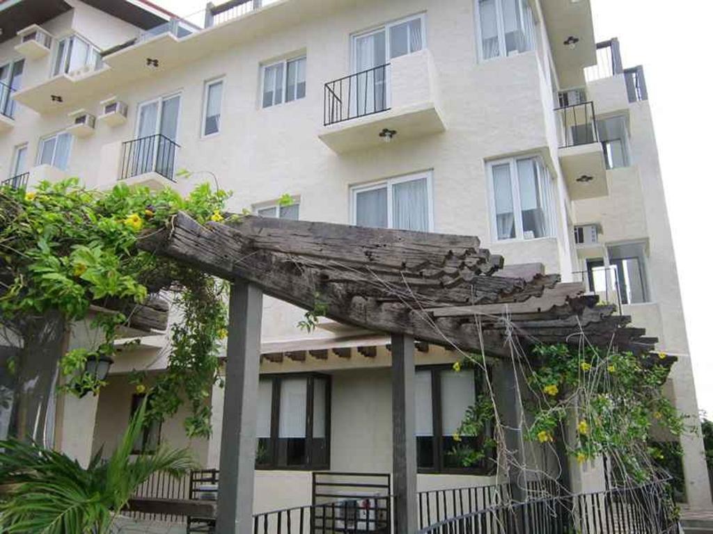 Hotel Soffia Yapak Exterior photo